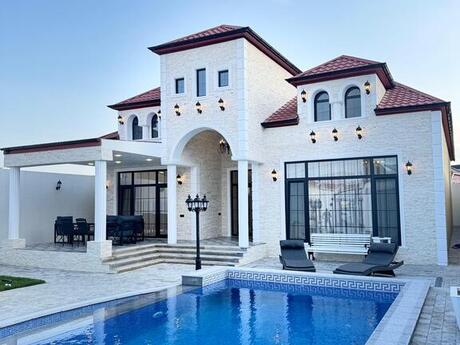 5 otaqlı həyət evi/bağ evi - Mərdəkan q. - 280 m²