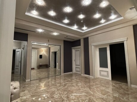 4 otaqlı yeni tikili - Nizami m. - 223 m²