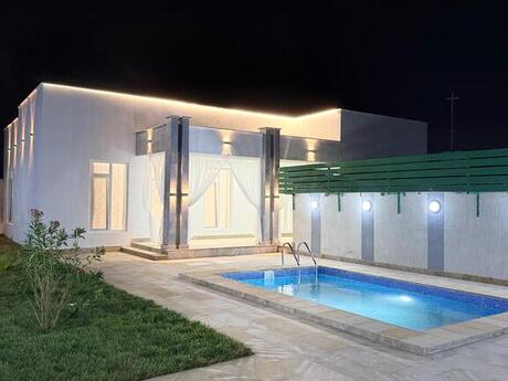 4 otaqlı həyət evi/bağ evi - Şüvəlan q. - 150 m²