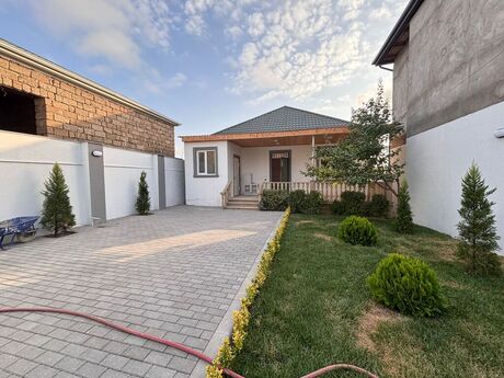 4 otaqlı həyət evi/bağ evi - Mərdəkan q. - 100 m²