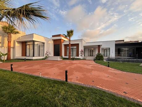 5 otaqlı həyət evi/bağ evi - Mərdəkan q. - 260 m²