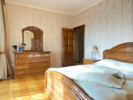 3-комнатная квартира, 92 м², 28 May: 249 000 ₼ 5