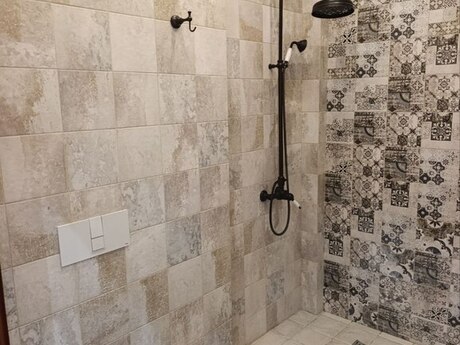 4 otaqlı yeni tikili - Elmlər Akademiyası m. - 190 m²
