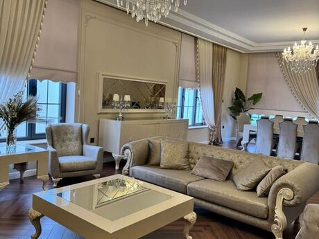 5 otaqlı həyət evi/bağ evi - Badamdar q. - 450 m²