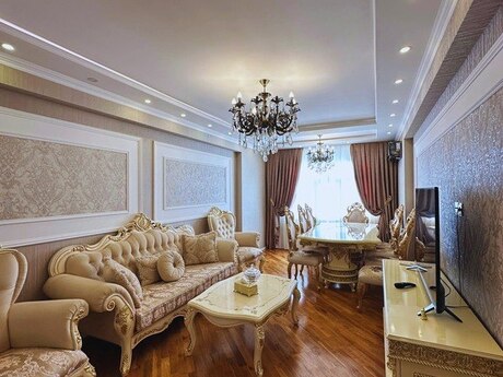 Elan №5502770 - Bakı, İnşaatçılar m., 3 otaqlı, 125 m², 17/21 mərtəbə