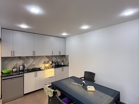 6 otaqlı həyət evi, 280 m², Şüvəlan: 365 000 ₼ 5