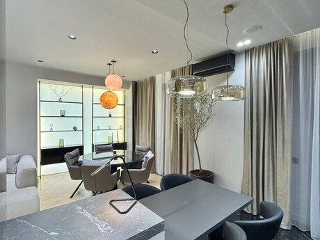3 otaqlı yeni tikili - 8 Noyabr m. - 148 m²