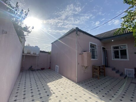 3 otaqlı həyət evi/bağ evi - Biləcəri q. - 90 m²