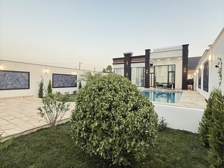 4 otaqlı həyət evi/bağ evi - Şüvəlan q. - 160 m²