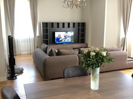 3 otaqlı yeni tikili - Sahil m. - 150 m²