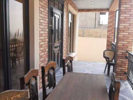 4 otaqlı həyət evi/bağ evi - Badamdar q. - 160 m²