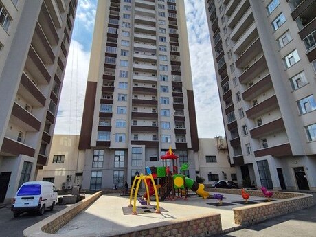 4 otaqlı yeni tikili - Badamdar q. - 139 m²