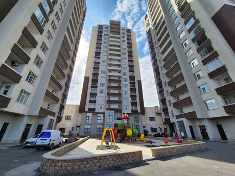 4 otaqlı yeni tikili - Badamdar q. - 139 m²
