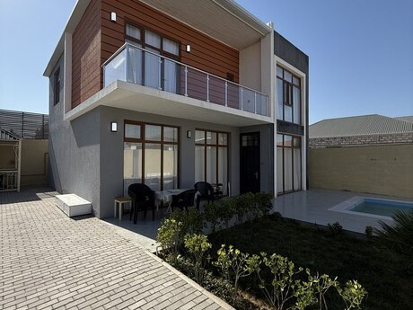 5 otaqlı həyət evi/bağ evi - Binə q. - 180 m²