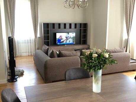 3 otaqlı yeni tikili - İçəri Şəhər m. - 110 m²