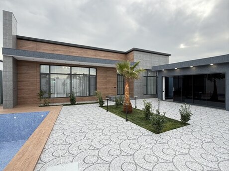 5 otaqlı həyət evi/bağ evi - Şüvəlan q. - 220 m²