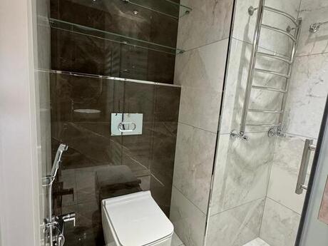 3 otaqlı yeni tikili - Ağ şəhər q. - 140 m²
