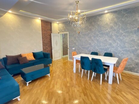 Elan №5508674 - Bakı, Nizami r., 3 otaqlı, 132 m², 8/16 mərtəbə