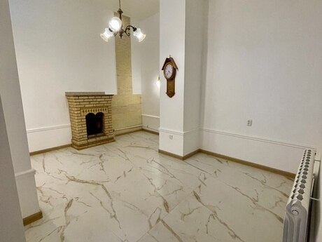 5 otaqlı ofis - Nizami m. - 110 m²