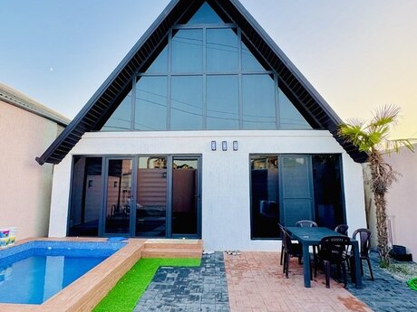 4 otaqlı həyət evi/bağ evi - Mərdəkan q. - 100 m²