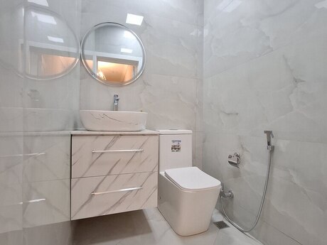 3 otaqlı yeni tikili - Memar Əcəmi m. - 95 m²