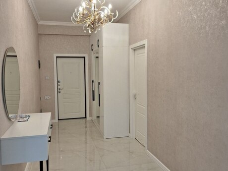 3 otaqlı yeni tikili - Memar Əcəmi m. - 95 m²