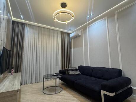 2-room apartment for rent, 70 m², BCR Khatai: 1 200 ₼/mo 3
