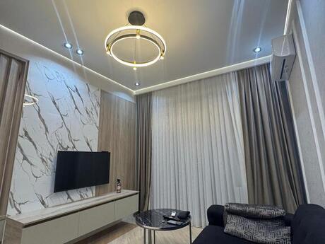 2-room apartment for rent, 70 m², BCR Khatai: 1 200 ₼/mo 5