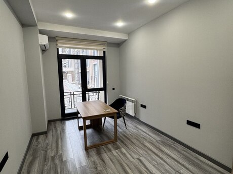 2 otaqlı ofis - Nəsimi r. - 50 m²