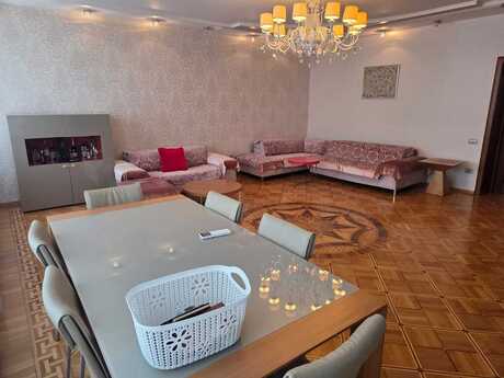 4-комн. новостройка - м. 28 мая - 200 м²