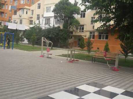 Elan №5512270 - Bakı, Memar Əcəmi m., 2 otaqlı, 60 m², 2/5 mərtəbə