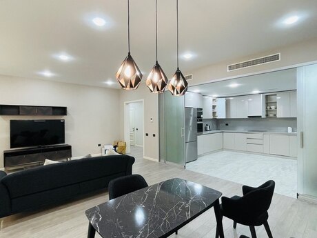 3 otaqlı yeni tikili - Nəsimi r. - 180 m²