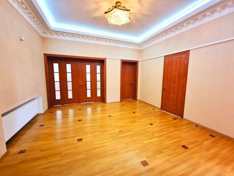 15 otaqlı ofis - Badamdar q. - 700 m²
