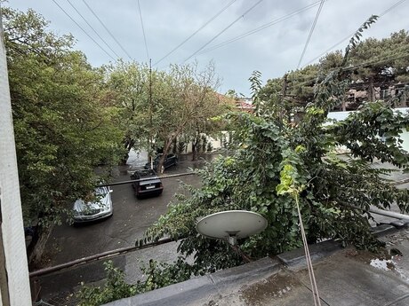 2 otaqlı köhnə tikili - Badamdar q. - 71 m²