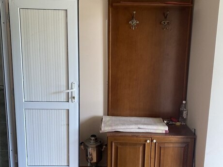 4 otaqlı həyət evi/bağ evi - Xızı - 280 m²