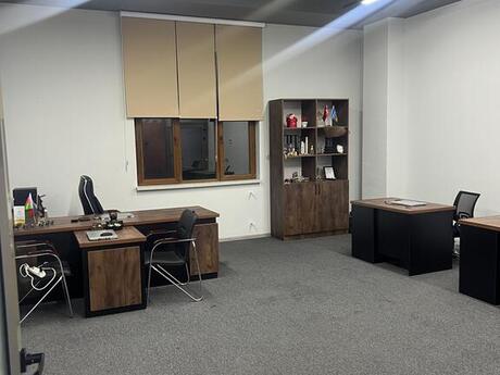 1-комн. офис - м. Нариман Нариманов - 45 м²