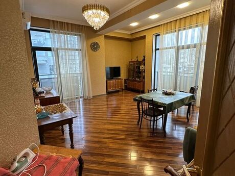 3 otaqlı yeni tikili - Nəsimi r. - 125 m²
