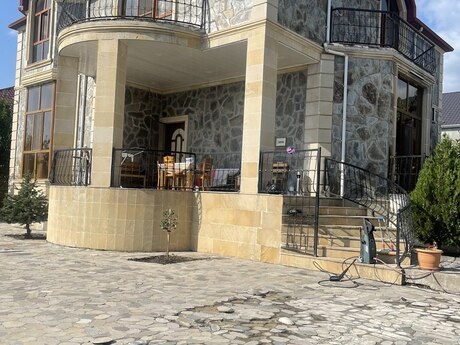 5 otaqlı həyət evi/bağ evi - İsmayıllı - 206 m²