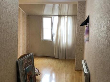 2-комн. новостройка - м. Иншаатчылар - 64 м²