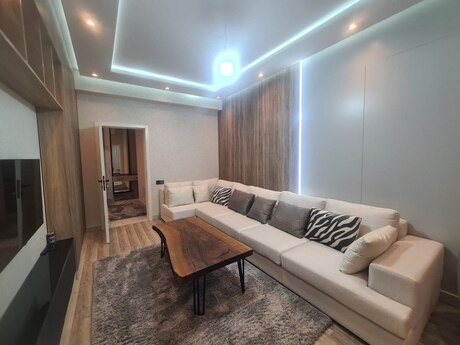 Объявление №5517445 - Сумгаит, Сумгаит, 2-комн., 70 м², 13/20 этаж