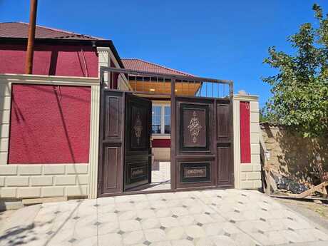 3 otaqlı həyət evi/bağ evi - Suraxanı q. - 85 m²
