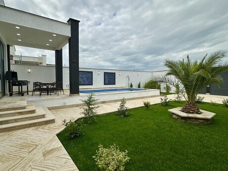 4 otaqlı həyət evi/bağ evi - Şüvəlan q. - 150 m²
