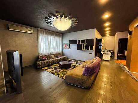 3 otaqlı yeni tikili - Şah İsmayıl Xətai m. - 136 m²