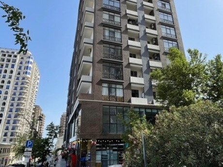 Объявление №5521231 - Баку, м. Гянджлик, 4-комн., 174 м², 12/18 этаж