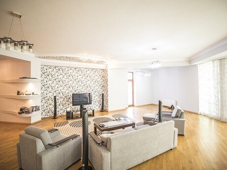 Объявление №5521747 - Баку, Насиминский  р., 4-комн., 240 м², 5/19 этаж