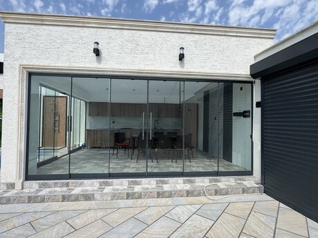 4 otaqlı həyət evi/bağ evi - Şüvəlan q. - 150 m²