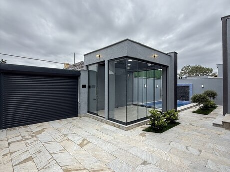 4 otaqlı həyət evi/bağ evi - Mərdəkan q. - 140 m²