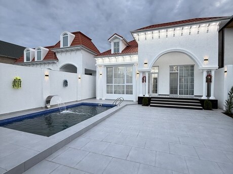 4 otaqlı həyət evi/bağ evi - Buzovna q. - 140 m²