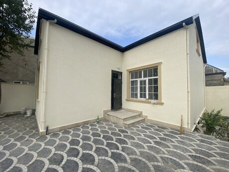 5 otaqlı həyət evi/bağ evi - Biləcəri q. - 145 m²