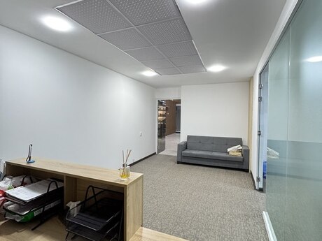 Elan №5524096 - Bakı, 28 May m., 2 otaqlı, 35 m²